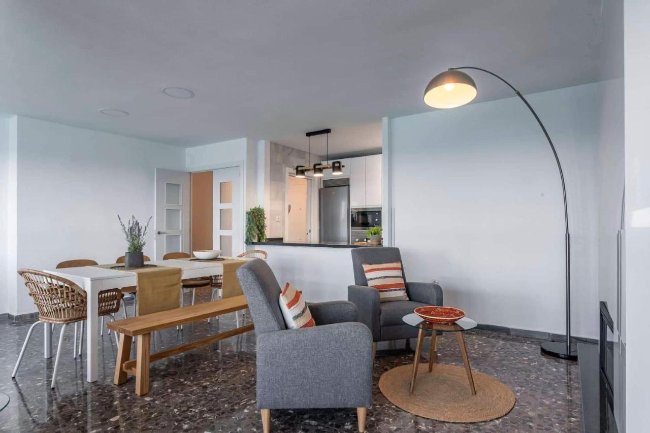 El Palmer Apartment